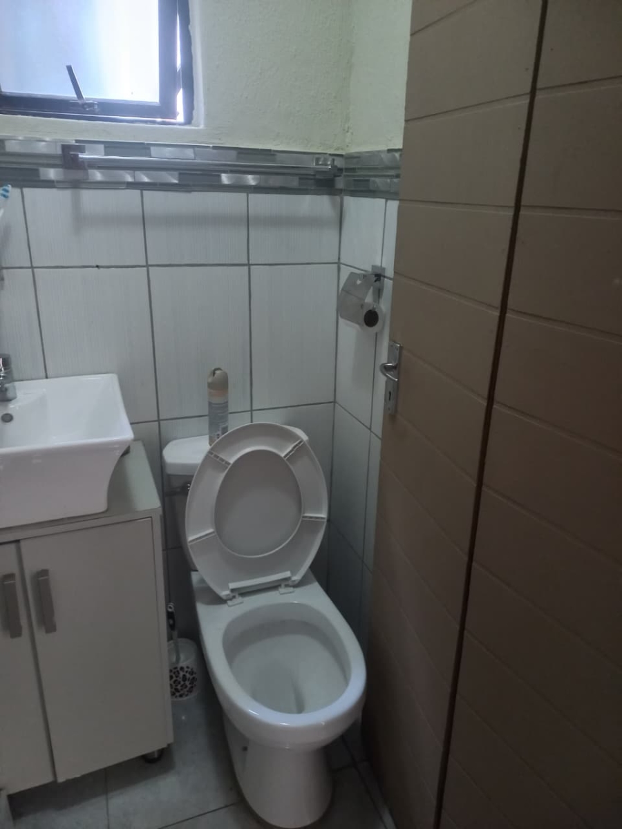 To Let 2 Bedroom Property for Rent in Bendor Limpopo