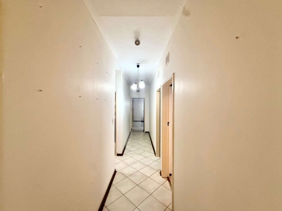 To Let 5 Bedroom Property for Rent in Welgelegen Limpopo