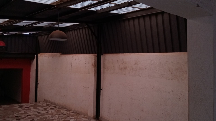 4 Bedroom Property for Sale in Lenyenye Limpopo