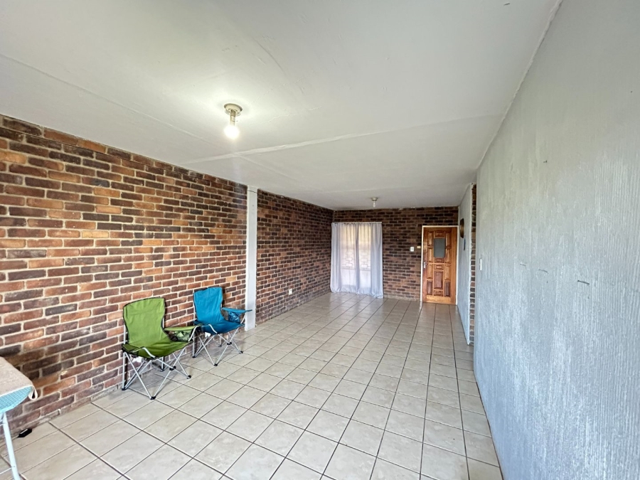 2 Bedroom Property for Sale in Aquapark Limpopo