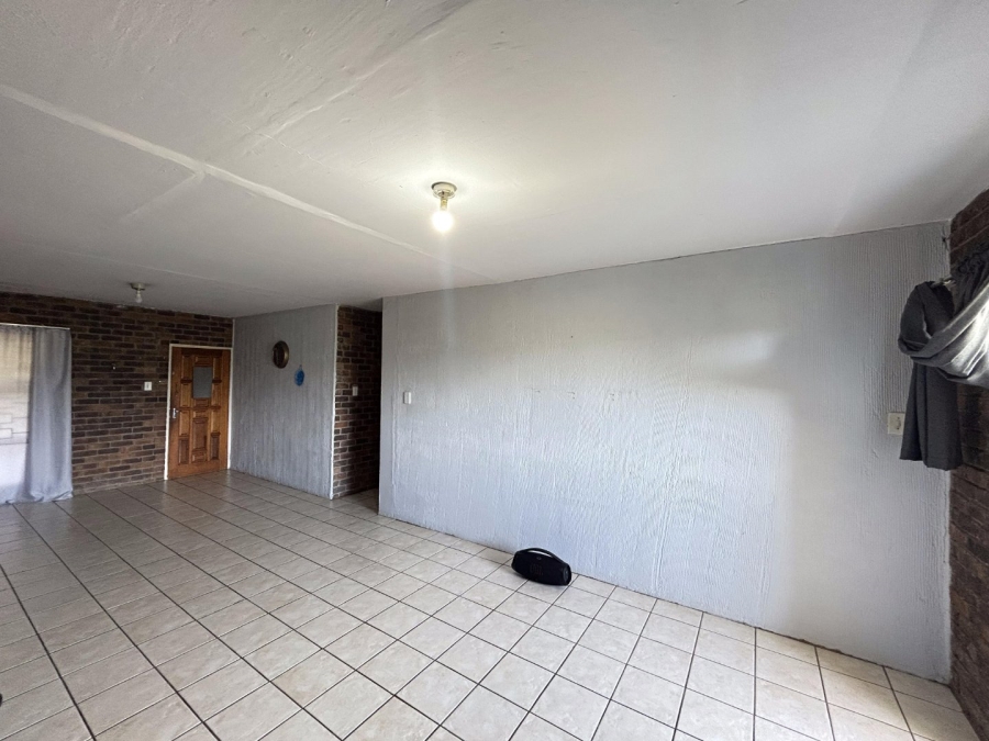 2 Bedroom Property for Sale in Aquapark Limpopo