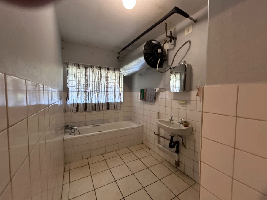 2 Bedroom Property for Sale in Aquapark Limpopo