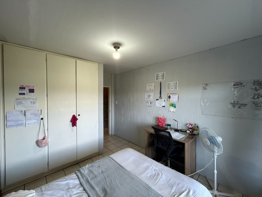 2 Bedroom Property for Sale in Aquapark Limpopo