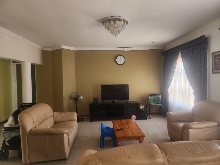 To Let 4 Bedroom Property for Rent in Thornhill Limpopo