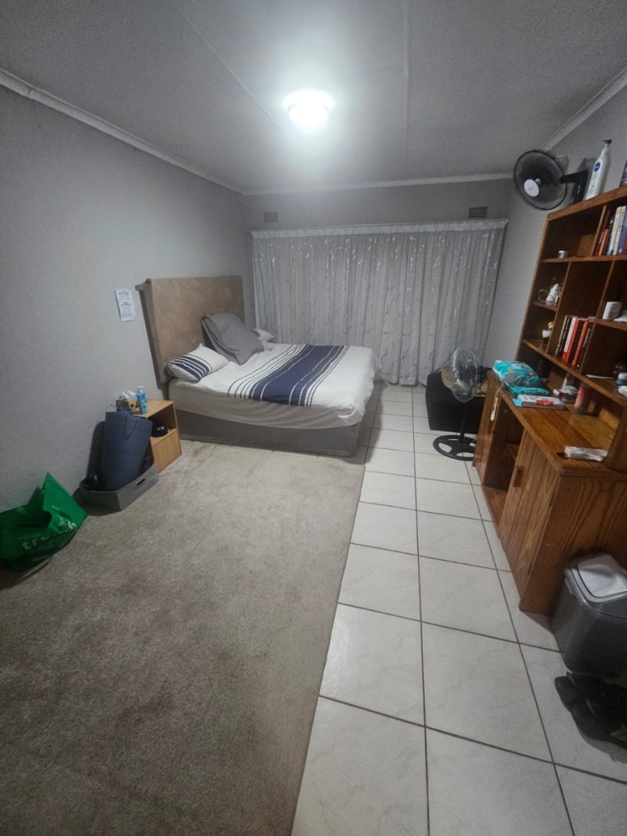 To Let 4 Bedroom Property for Rent in Westenburg Limpopo