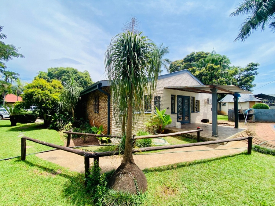 3 Bedroom Property for Sale in Fauna Park Limpopo