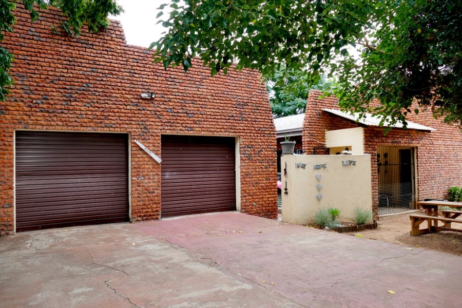 3 Bedroom Property for Sale in Ivy Park Limpopo