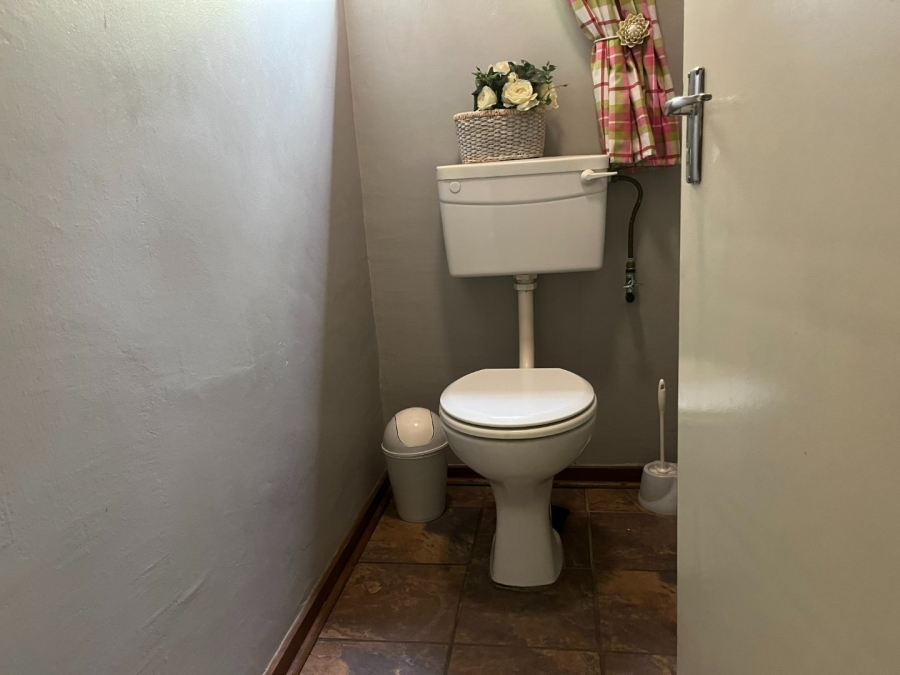 Commercial Property for Sale in Sentra Park Limpopo