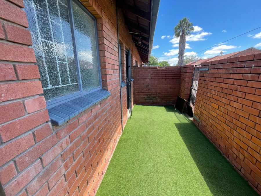 2 Bedroom Property for Sale in Annadale Limpopo