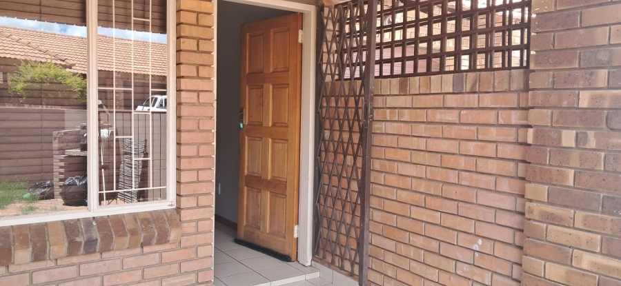 To Let 2 Bedroom Property for Rent in Waterberry Country Estate Limpopo