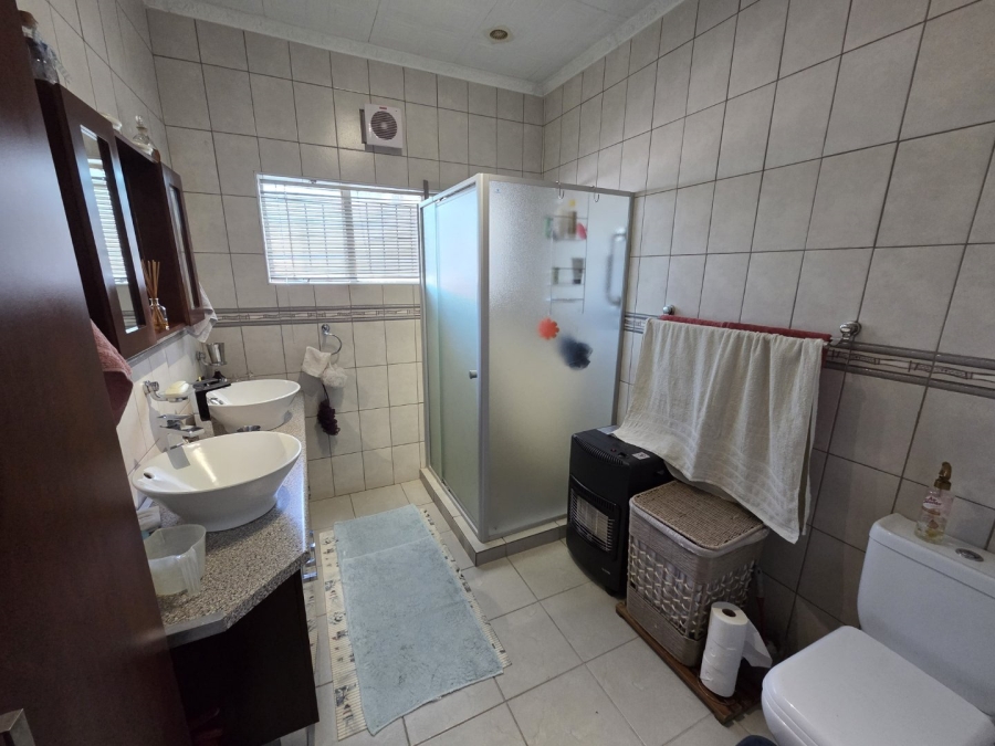 4 Bedroom Property for Sale in Polokwane Central Limpopo