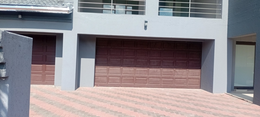 To Let 6 Bedroom Property for Rent in Thornhill Limpopo