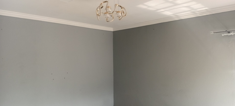 To Let 6 Bedroom Property for Rent in Thornhill Limpopo