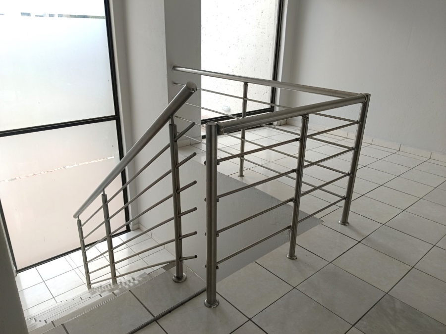 To Let 5 Bedroom Property for Rent in Thornhill Limpopo