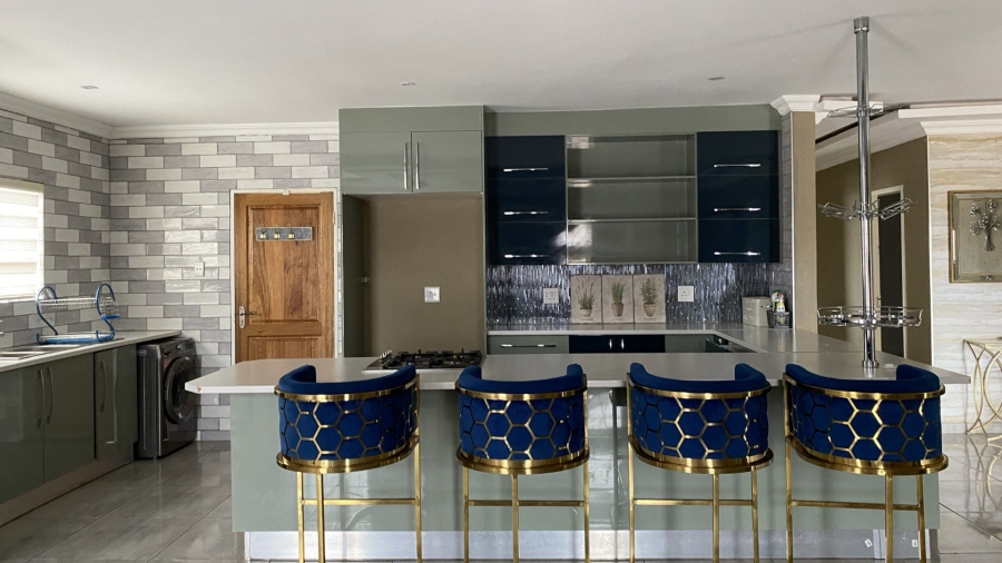 To Let 3 Bedroom Property for Rent in Mahlasedi Park Limpopo