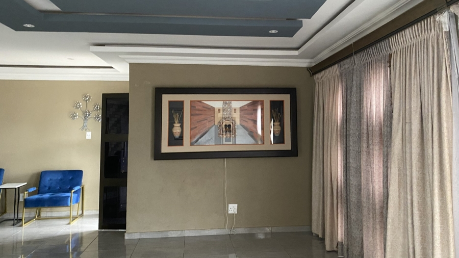 To Let 3 Bedroom Property for Rent in Mahlasedi Park Limpopo