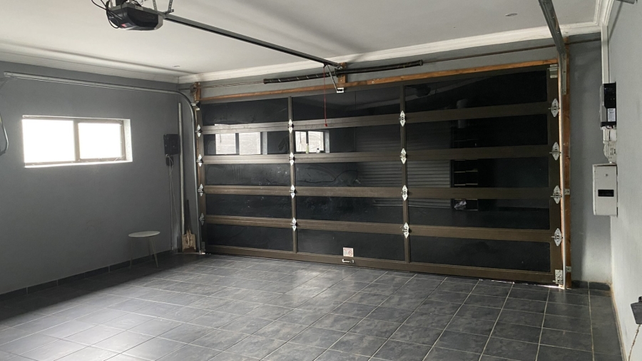 To Let 3 Bedroom Property for Rent in Mahlasedi Park Limpopo