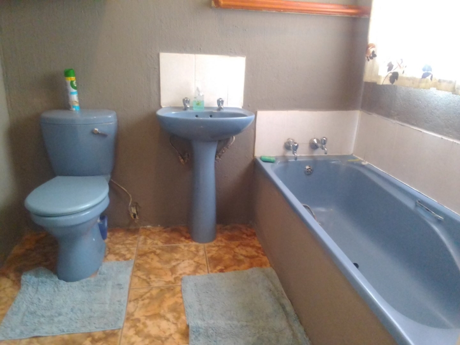To Let 3 Bedroom Property for Rent in Madiba Park Limpopo
