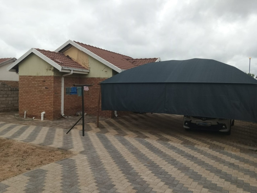 To Let 3 Bedroom Property for Rent in Madiba Park Limpopo