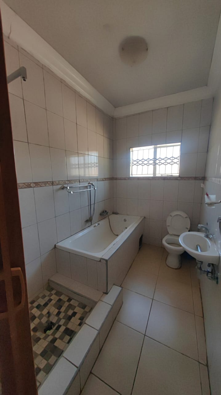 4 Bedroom Property for Sale in Louis Trichardt Limpopo