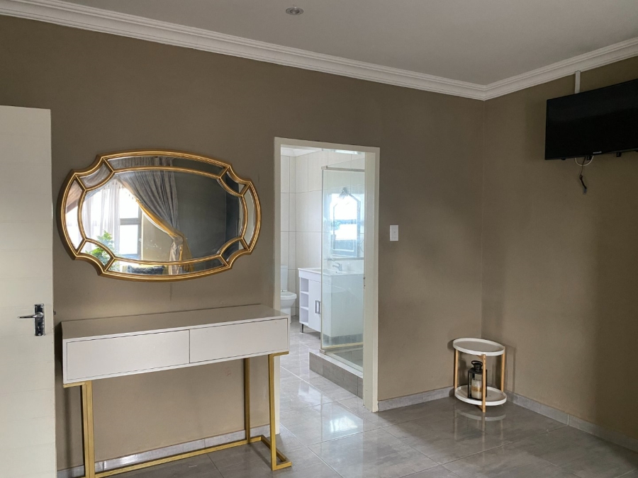 3 Bedroom Property for Sale in Mahlasedi Park Limpopo