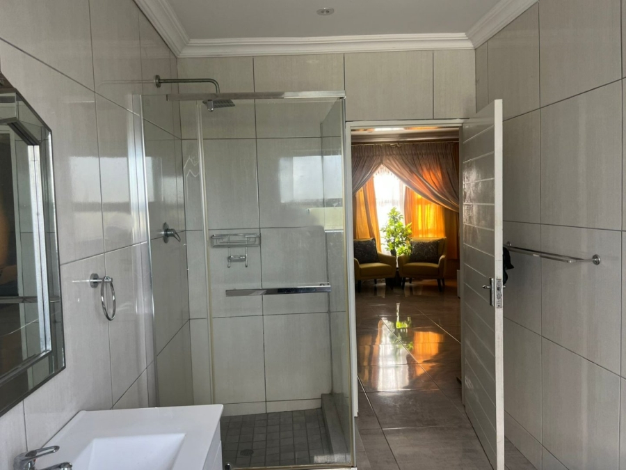 3 Bedroom Property for Sale in Mahlasedi Park Limpopo