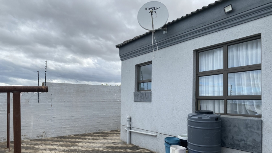 3 Bedroom Property for Sale in Mahlasedi Park Limpopo