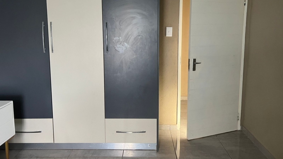 3 Bedroom Property for Sale in Mahlasedi Park Limpopo