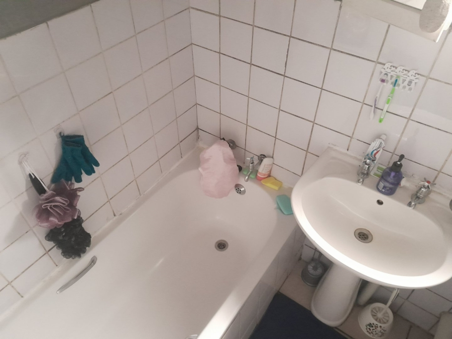 2 Bedroom Property for Sale in Polokwane Central Limpopo