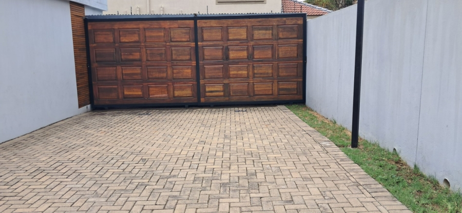 3 Bedroom Property for Sale in Bendor Limpopo