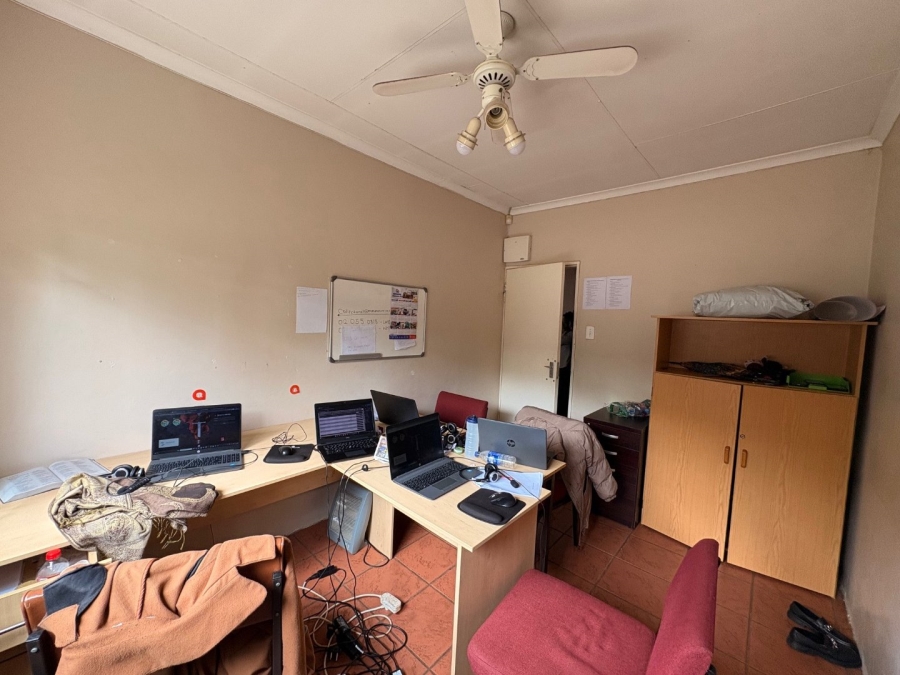 To Let commercial Property for Rent in Polokwane Central Limpopo