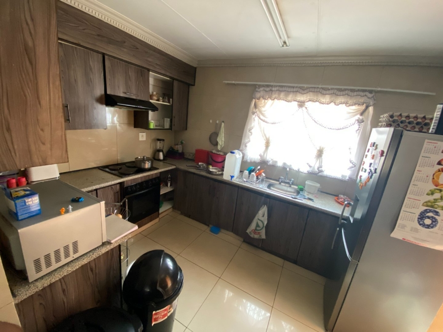 To Let 2 Bedroom Property for Rent in Mokopane Central Limpopo