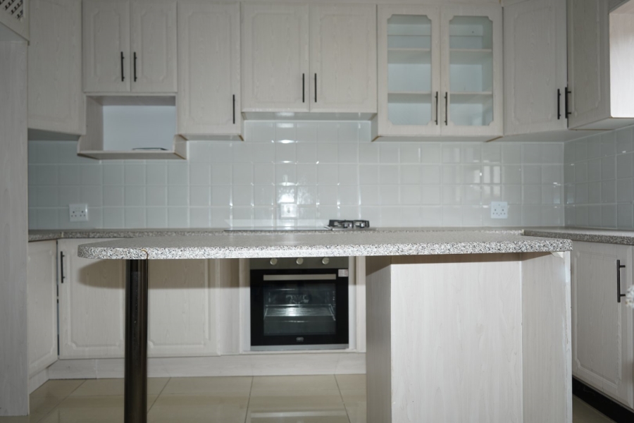 To Let 6 Bedroom Property for Rent in Thornhill Limpopo
