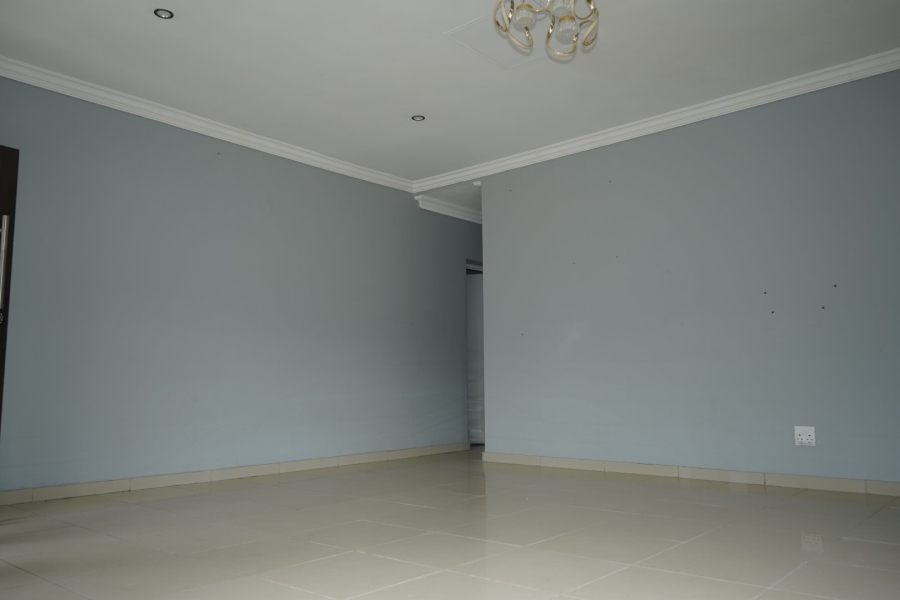 To Let 6 Bedroom Property for Rent in Thornhill Limpopo