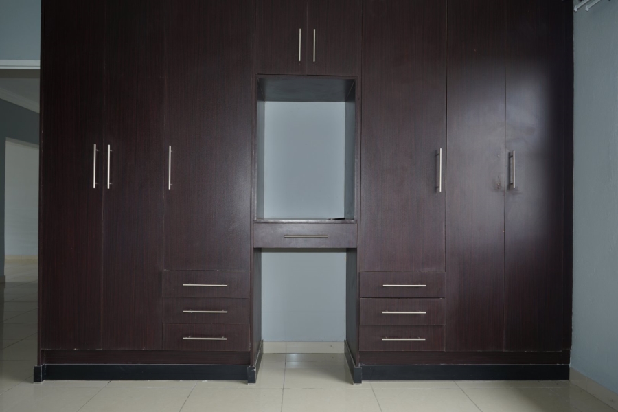 To Let 6 Bedroom Property for Rent in Thornhill Limpopo