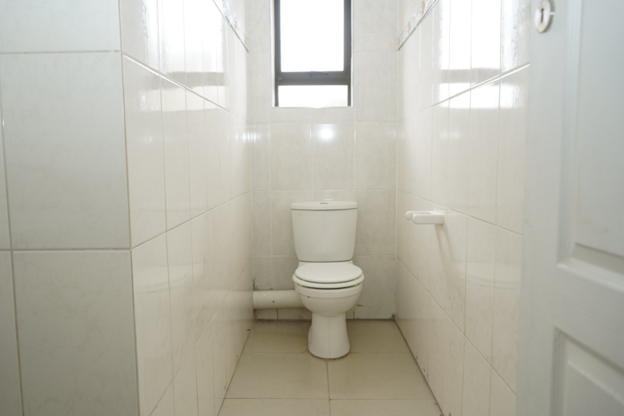 To Let 6 Bedroom Property for Rent in Thornhill Limpopo