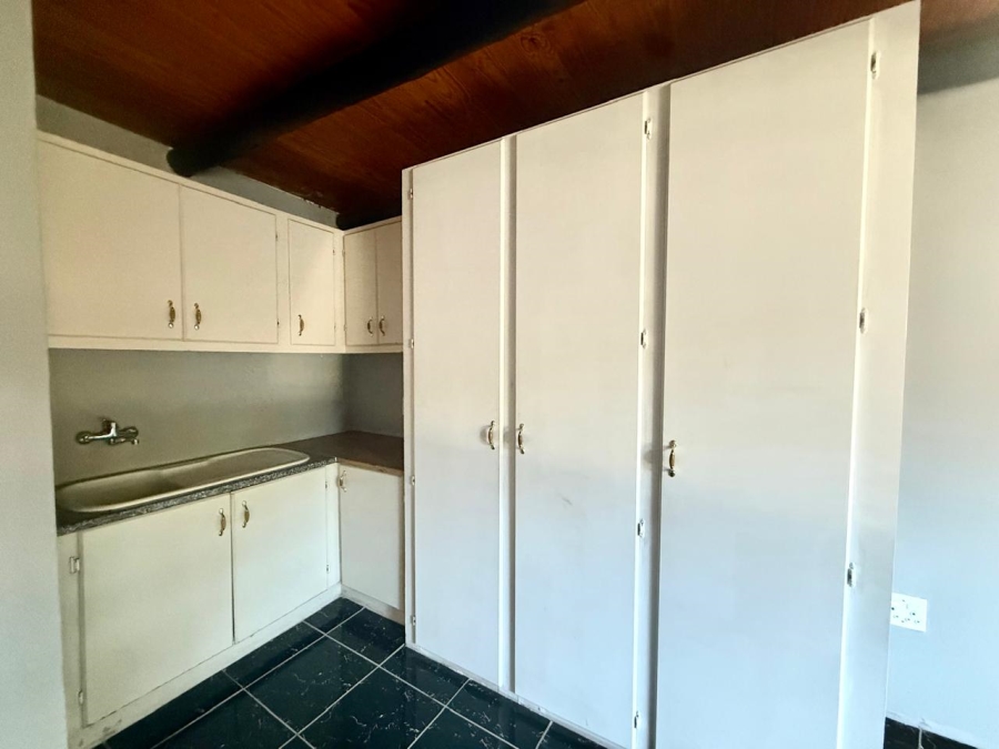 To Let  Bedroom Property for Rent in Polokwane Central Limpopo