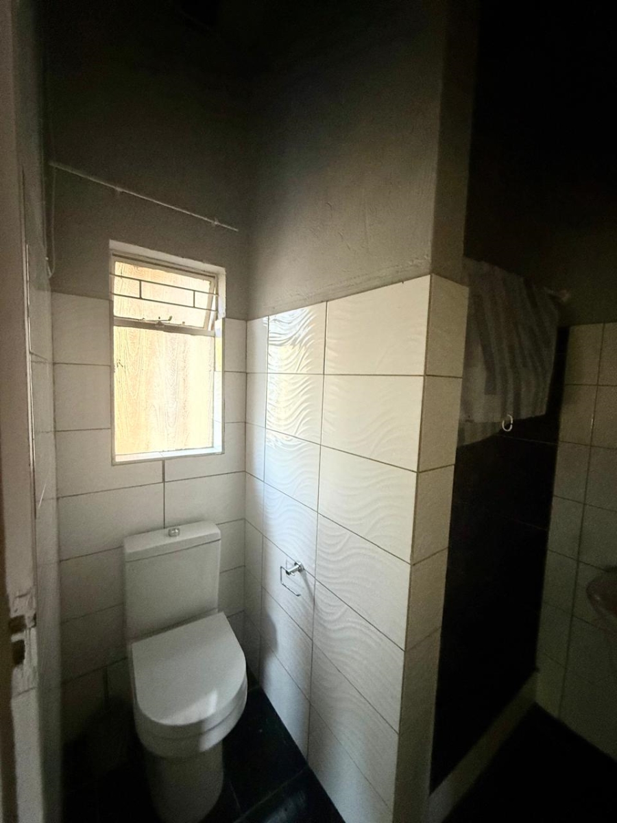 To Let  Bedroom Property for Rent in Polokwane Central Limpopo