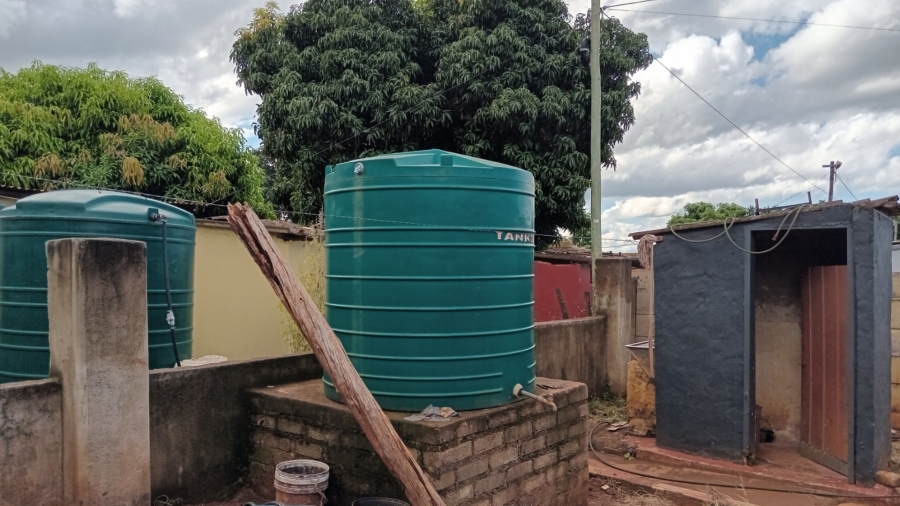 2 Bedroom Property for Sale in Lenyenye Limpopo