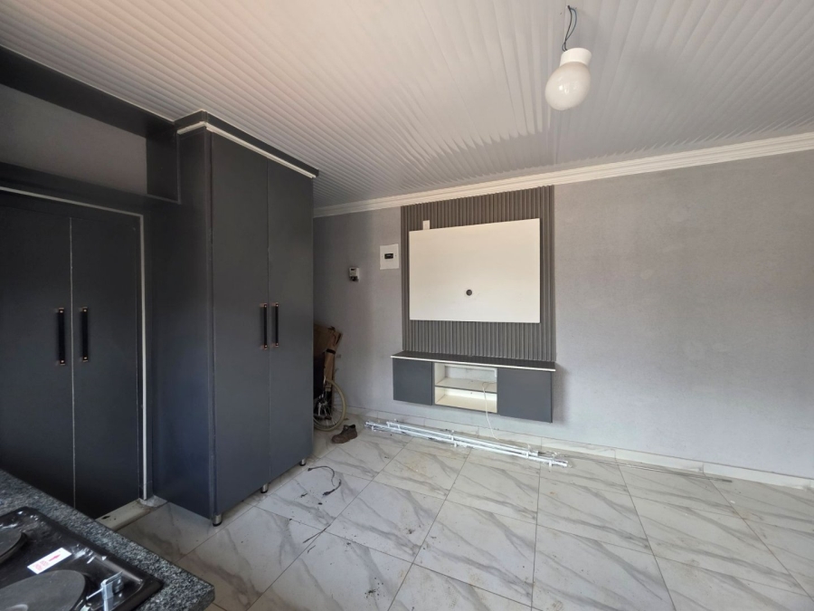 To Let 1 Bedroom Property for Rent in Nylpark Limpopo