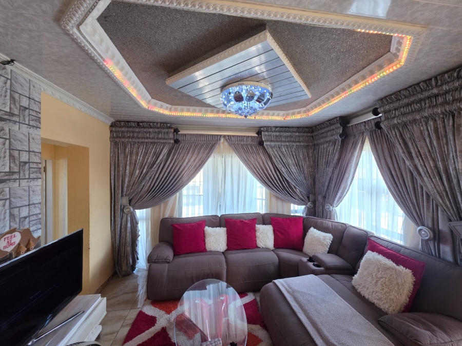 4 Bedroom Property for Sale in Seshego Limpopo