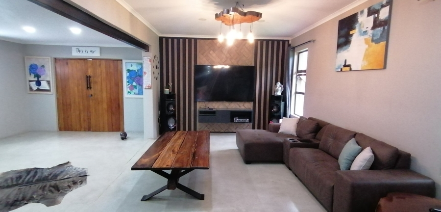 5 Bedroom Property for Sale in Welgelegen Limpopo