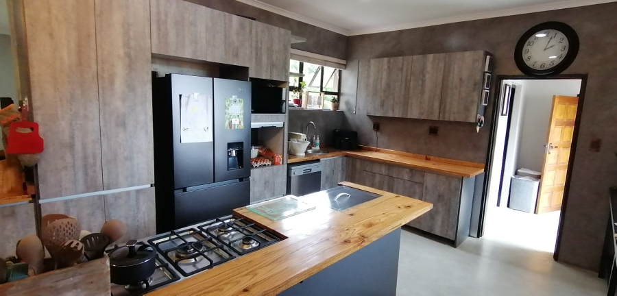 5 Bedroom Property for Sale in Welgelegen Limpopo