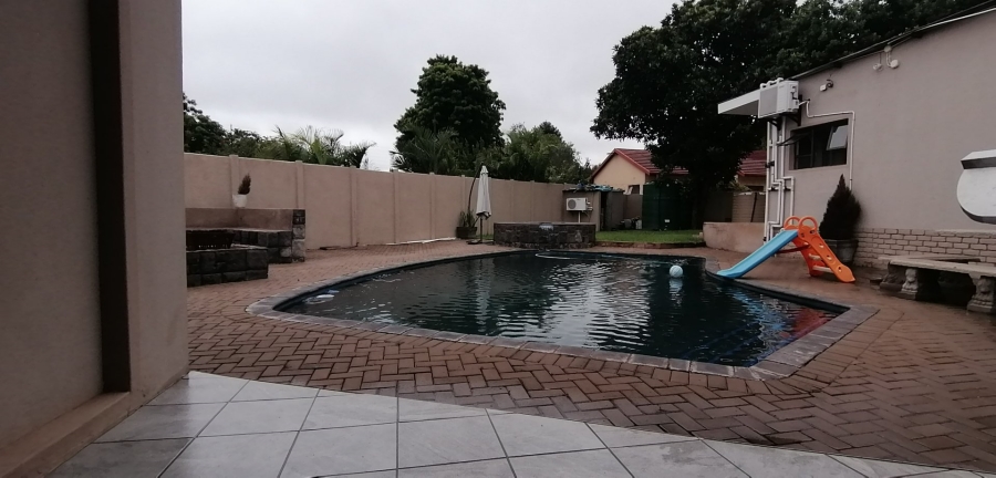 5 Bedroom Property for Sale in Welgelegen Limpopo