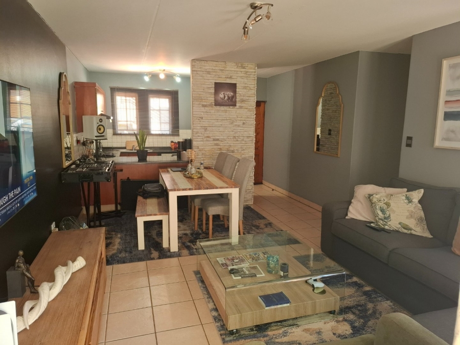 To Let 3 Bedroom Property for Rent in Bendor Limpopo