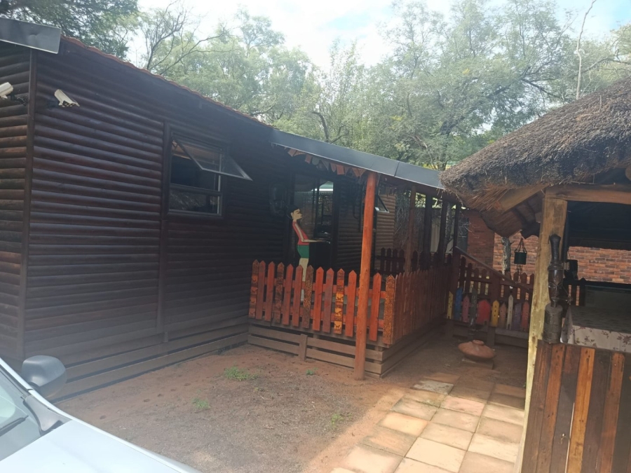 2 Bedroom Property for Sale in Leeupoort Limpopo