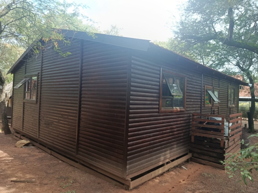 2 Bedroom Property for Sale in Leeupoort Limpopo