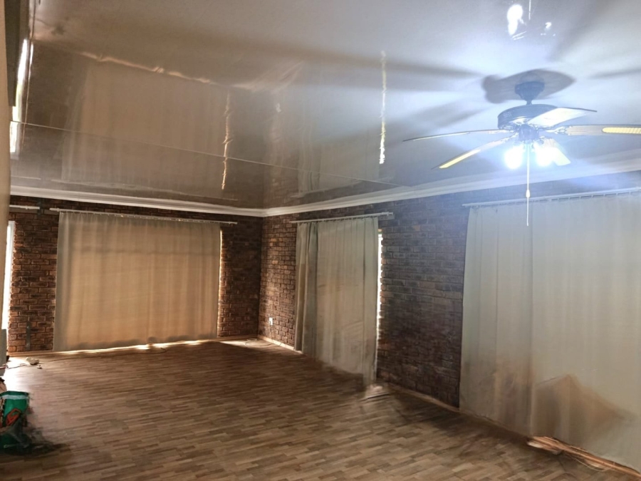 3 Bedroom Property for Sale in Leeupoort Limpopo