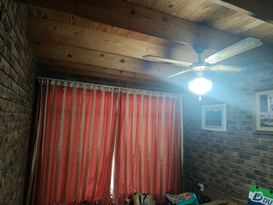 3 Bedroom Property for Sale in Leeupoort Limpopo