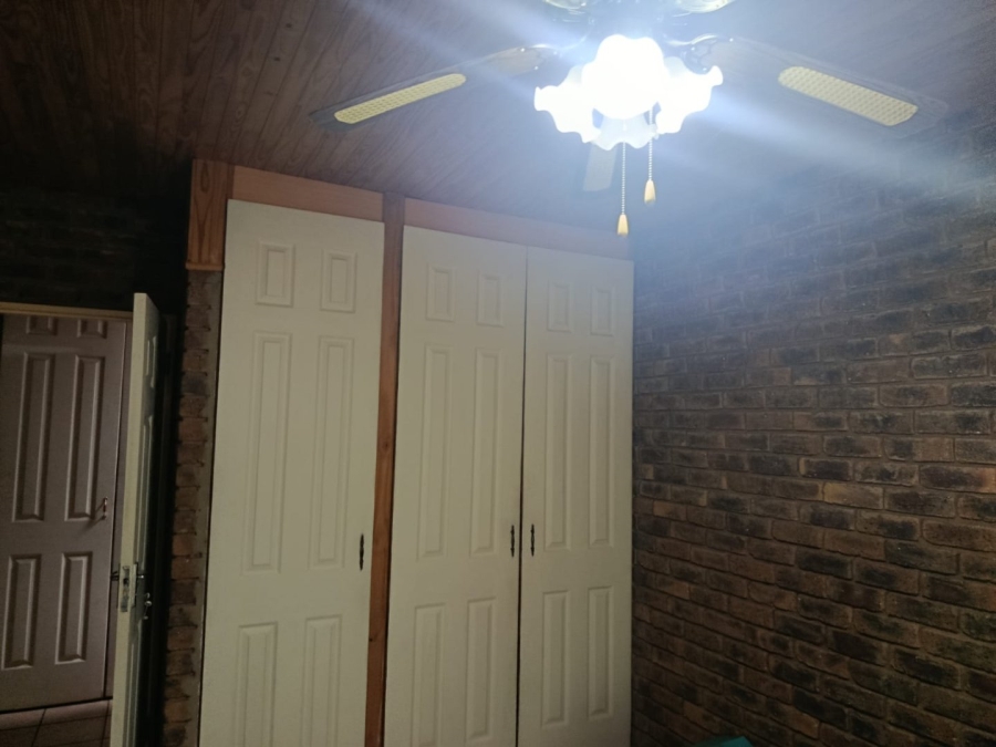 3 Bedroom Property for Sale in Leeupoort Limpopo